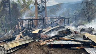 Kastamonu'da Korkutan Yangın: Tek Katlı Ahşap Ev Kül Oldu