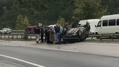 Sakarya'da Feci Kaza! Otomobil Takla Attı