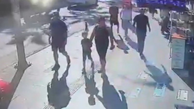 Manavgat'ta Yaya Geçidi Dehşeti: Durmayan Sürücü Alman Aileye Çarptı