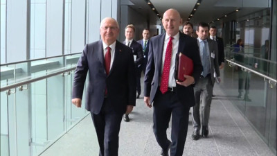 Bakan Güler, Birleşik Krallık Savunma Bakanı Healey İle Görüştü