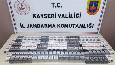 Kayseri'de Durdurulan Tırda 320 Paket Kaçak Sigara Yakalandı