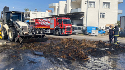 Antalya’da Seyir Halindeki Traktörün Römorkunda Yangın Çıktı