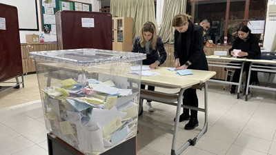 KKTC'de Cumhurbaşkanlığı Seçimi İçin Sandıklar Yarın Açılıyor: 8 Aday Yarışacak