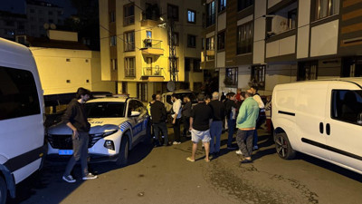 Eyüpsultan'da Akılalmaz Olay! 8 Aracı Biçip Geçti