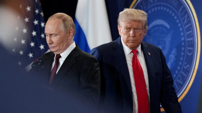 İkili Zirvede Beklenmedik Hamle: Putin Trump'tan Tek Bir Şey İstedi!