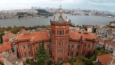 571 Yıllık Fener Rum Okulu Boşaltılıyor! Fatih’in Fermanıyla Açılmıştı, Şimdi Yıkılma Tehlikesinde