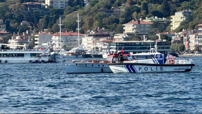 Boğaz'da Korku Dolu Anlar! Kano ile Tekne Çarpıştı, 4 Kişi Denize Düştü!