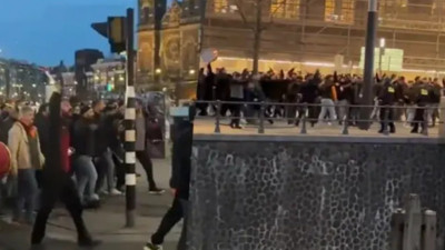 Amsterdam'da 8 Galatasaray Taraftarına Gözaltı!