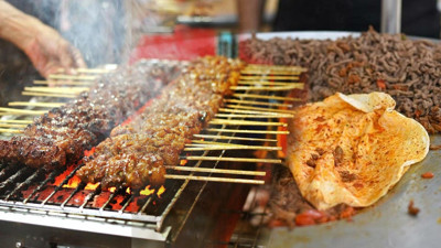 Gıda Alarmı: Ortaköy'deki Facianın Ardından Uzman İsim Uyardı! Sokaktaki Bu 10 Yiyecek Öldürüyor