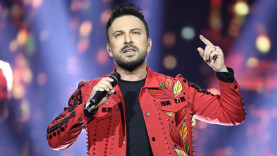 Megastar Tarkan Sahnelere Geri Dönüyor