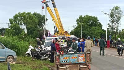 Kamboçya’da Yolcu Otobüsü Faciası: Onlarca Ölü ve Yaralı