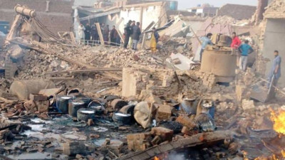 Pakistan'da Korkunç Patlama! Onlarca Ölü ve Yaralı...