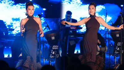 Kayseri'de Ebru Yaşar Rüzgarı! Şıklığıyla Büyüledi! Performansıyla Geceye Damga Vurdu