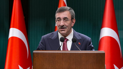 Cumhurbaşkanlığı Koltuğu Cevdet Yılmaz'a Emanet