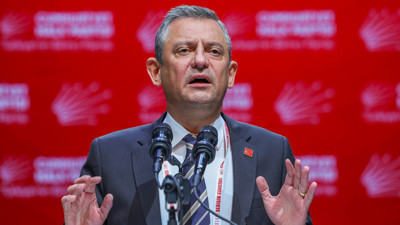 Özgür Özel'den 'Yoksulluk' Mesajı: 'Son Vereceğiz'