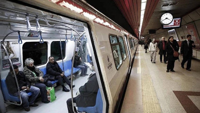 Metro İstanbul Duyurdu: Şişhane Metro İstasyonunda İntihar Girişimi! Seferler Durdu