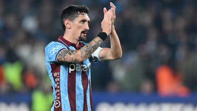 Trabzonspor'dan Sakatlık Açıklaması: Stefan Savic...