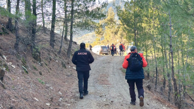 Adana'da 16 Yaşındaki Hatice Aranıyor
