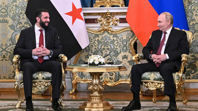 Kremlin'de Kritik Zirve: Putin-Şara Görüşmesi Başladı