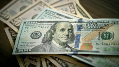 Dövizde Yön Ayrıştı: Doların Yükselişi Sürüyor, Euro Düşüyor! İşte 30 Ocak Cuma Güncel Döviz Kurları