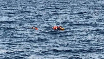 İzmir'de Göçmen Botu Battı! 3 Ölü