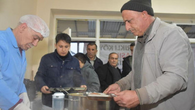 Gümüşhane’de 22 Yıllık Ramazan Geleneği: Yoldan Geçenlere İftar Ücretsiz