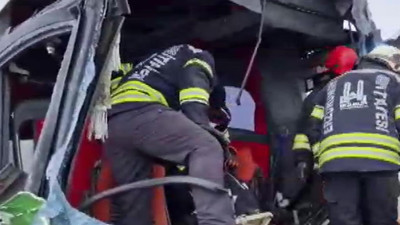 Erzurum'da Sis Nedeniyle Zincirleme Kaza! Yaralılar Var