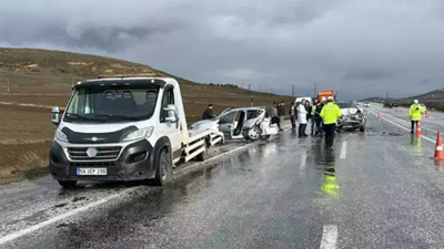 Sivas'ta Zincirleme Kaza... 1 ölü, 5 yaralı