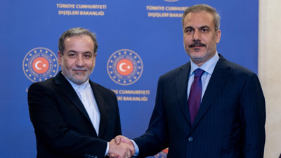 Bakan Fidan, İranlı Mevkidaşı Arakçi'yle Görüştü