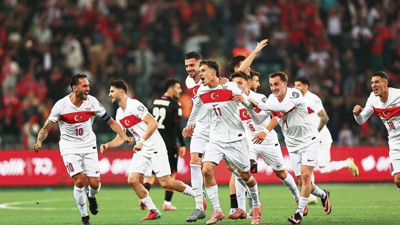 Bizim Çocuklar Dünya Kupası Modunu Açtı: İki Kıtada Dev Prova