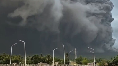 Mayon Yanardağı Uyandı: Binlerce Kişi Evini Terk Ediyor