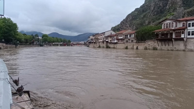 Amasya'da Sel ve Taşkın Riski Nedeniyle 20 Mayıs Günü Okullar Tatil İlan Edildi