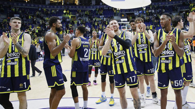 Fenerbahçe 3. Şampiyonluk İçin Sahaya Çıkıyor