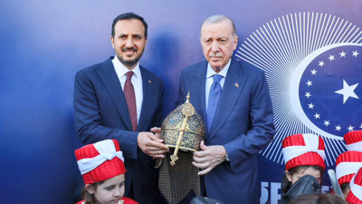 Cumhurbaşkanı Erdoğan'a Haliç'te Özel Hediye