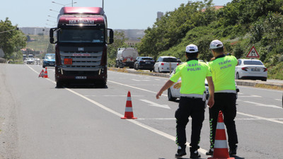 Tekirdağ-İstanbul Hattında Kamyon ve Tankerlere 'Bayram' Yasağı