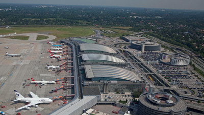 Hamburg Havalimanı'nda Kaçak Yolcu Alarmı, Tüm Kalkışlar İptal Edildi