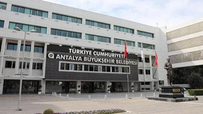 Antalya Büyükşehir Belediyesi Operasyonunda 10 Gözaltı