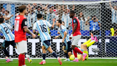 Messi Rekor Kırdı, Arjantin Turu Garantiledi