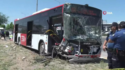 Ankara'da Belediye Otobüsü Kaza Yaptı: Ölü ve Yaralılar Var
