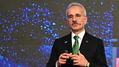 Bakan Uraloğlu'ndan Hürmüz Açıklaması, Geçen Gemi Sayısı Belli oldu