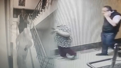 İstanbul'da 'Sahte Polis' Vurgunu: Bakıcının Gitmesini Bekleyip 79 Yaşındaki Kadını Soydular
