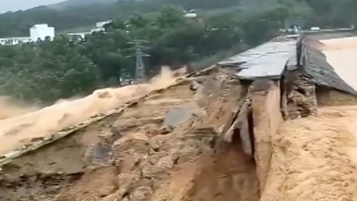 Çin'de Baraj Patladı, 39 Kişi Öldü