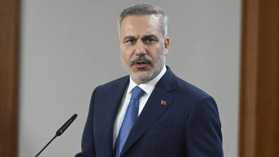 Dışişleri Bakanı Fidan İngiliz Mevkidaşıyla Görüştü