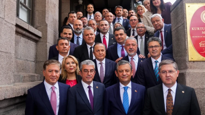 Kulisler Bu İddiayla Çalkalanıyor: YENİ Parti’den 10 Vekil İstifa Edebilir
