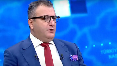 Gazeteci Cem Küçük Şantaj ve Halkı Yanıltıcı Bilgi Suçlamasıyla Gözaltına Alındı