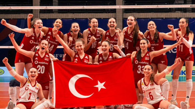 17 Yaş Altı Kız Voleybol Milli Takımı Dünya Şampiyonası’nda Son Dörde Kaldı