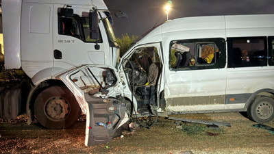 Hatay'da Feci Kaza! 1 Ölü, 14 Yaralı