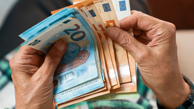 Dolar ve Euro Güne Nasıl Başladı? İşte İlk Rakamlar