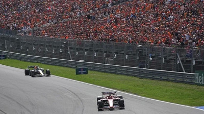 Formula 1 Heyecanı Hollanda'da Geri Dönüyor