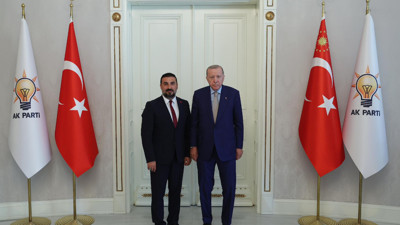AK Parti'de 4 İle Birden Başkan Ataması